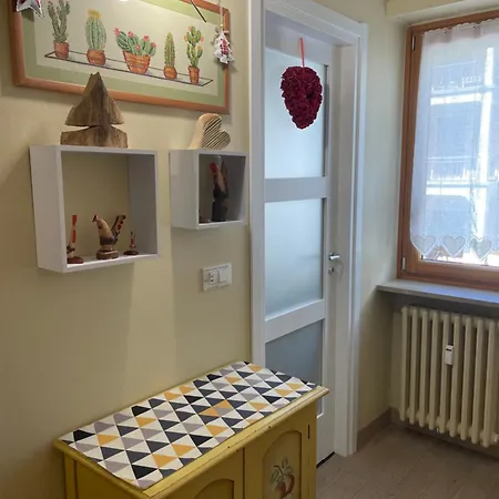Monolocale Piccolo Ed Accogliente - Cir 0021 - Apartment *